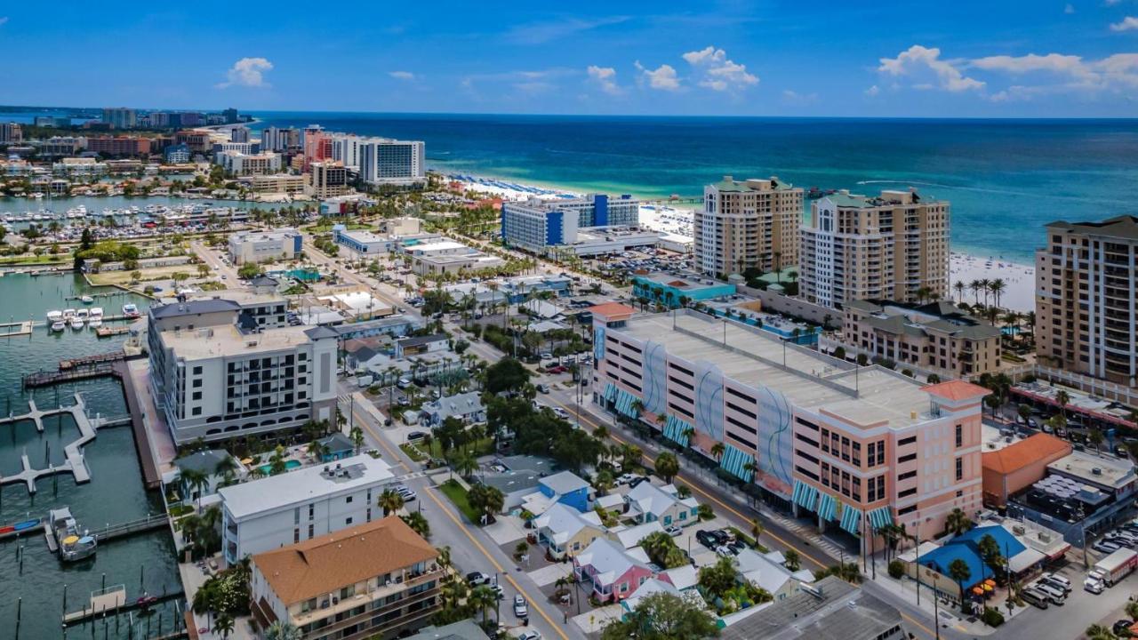 Frenchy's 480 * Clearwater Beach