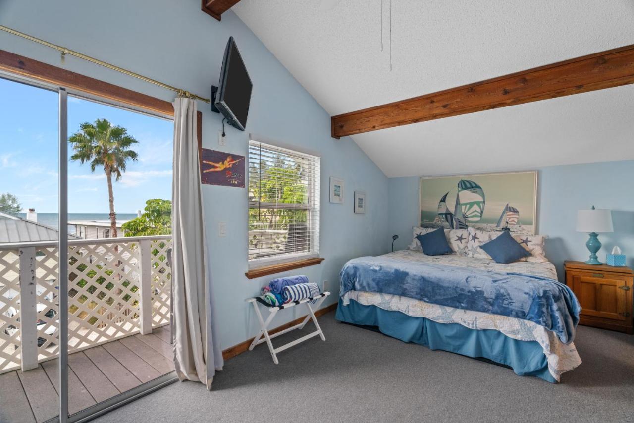 Beach House In Indian Shores