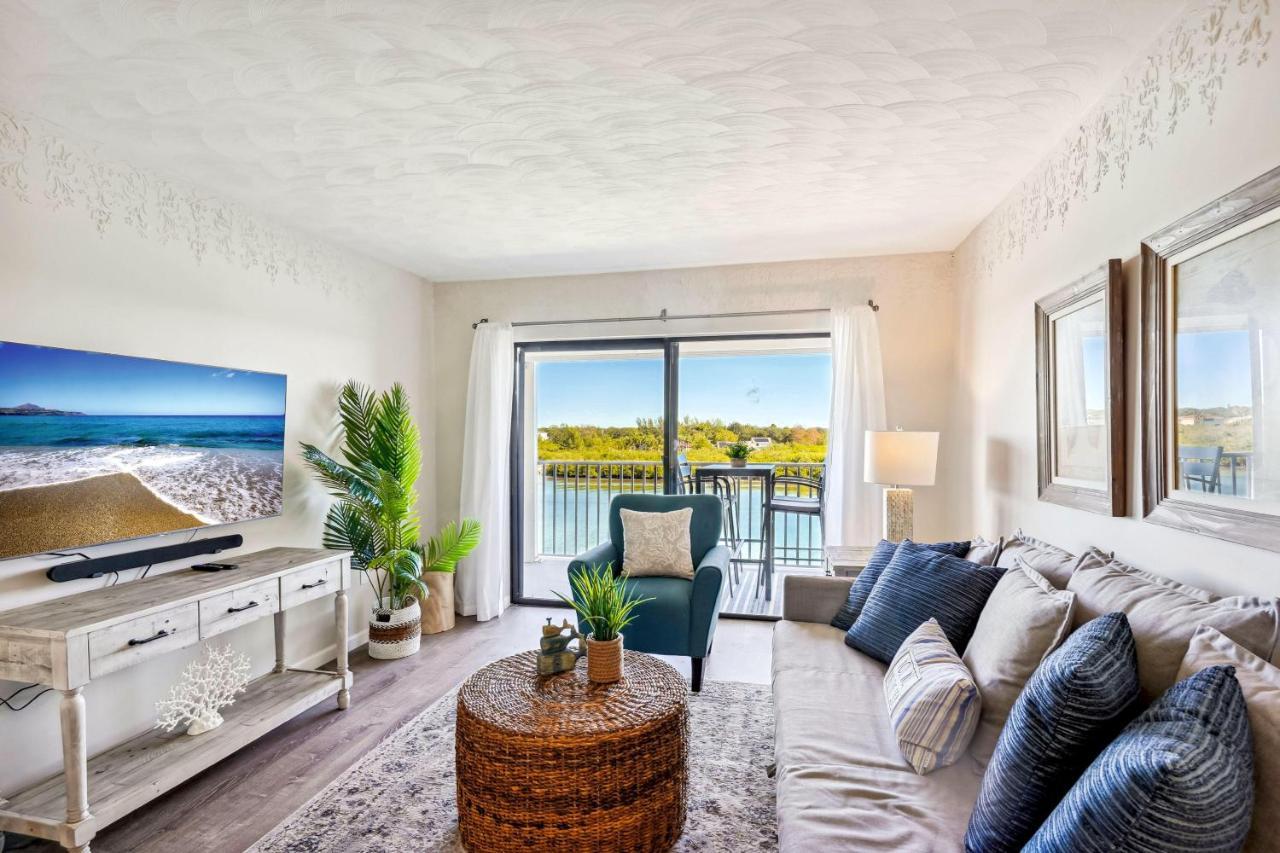 Bayshore Yacht & Tennis 409 - Premier Holiday home *