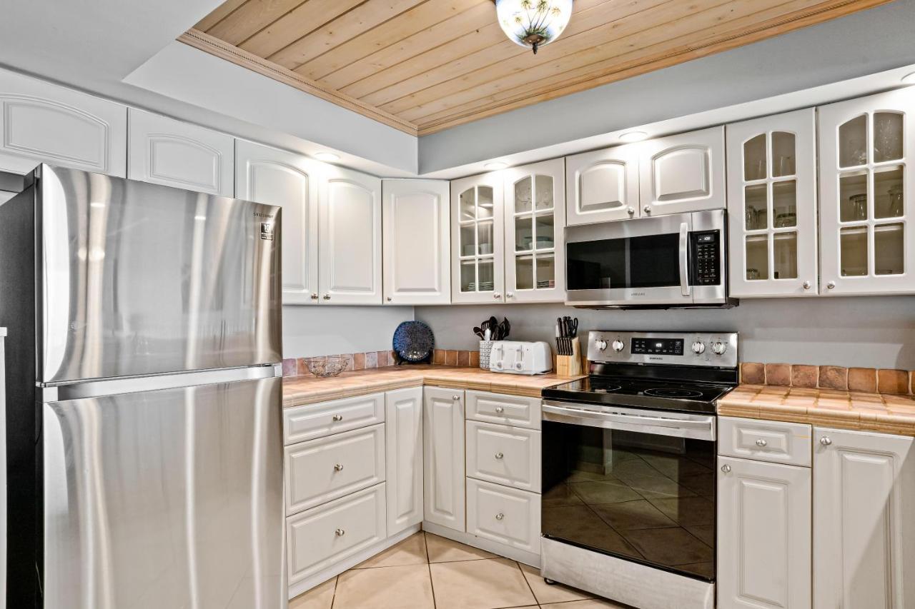3 Bedroom Indian Shores Stunnersc1-305 * Clearwater Beach