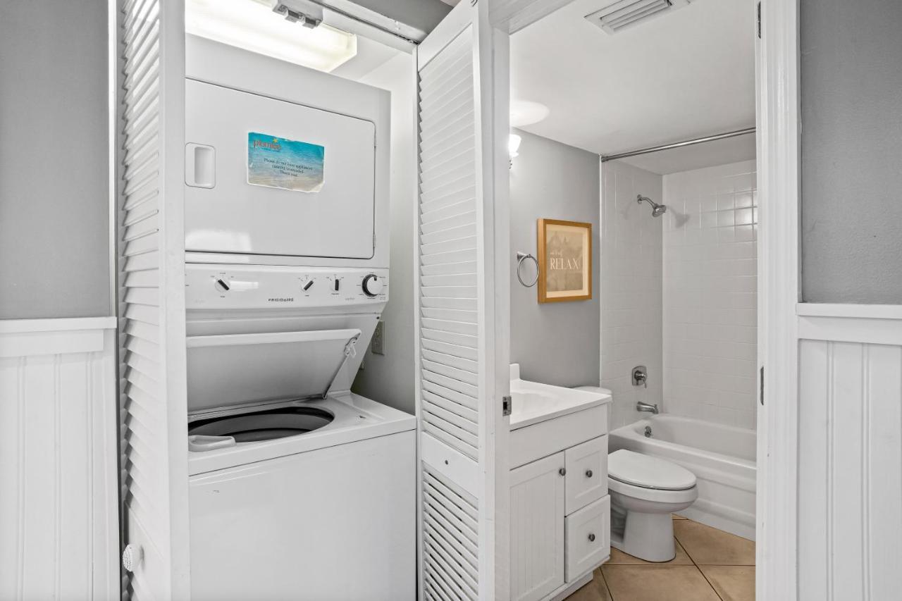 Apartment 3 Bedroom Indian Shores Stunnersc1-305 Clearwater Beach