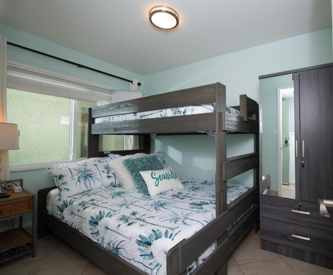 3 Bedroom Indian Shores Stunnersc1-305 * Clearwater Beach