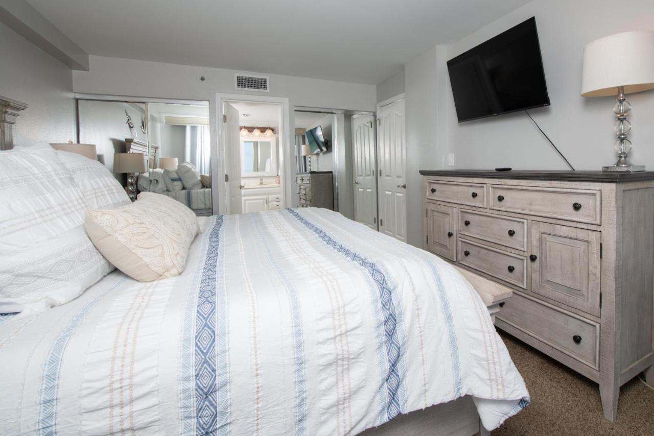 Apartment 3 Bedroom Indian Shores Stunnersc1-305 Clearwater Beach