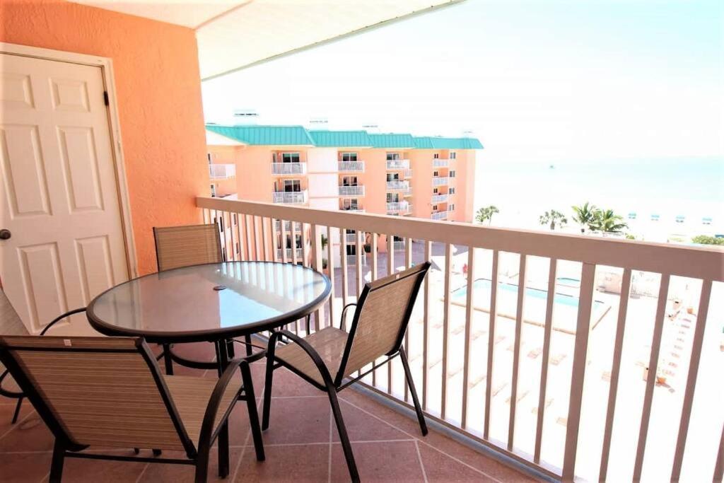 Tropical Beachfront Penthouse-beach Ii * Clearwater Beach