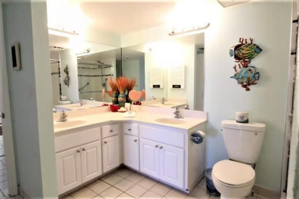Tropical Beachfront Penthouse-beach Ii Apartment