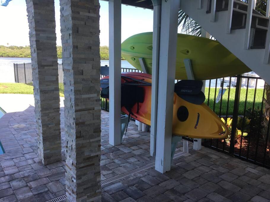 Guest - Waterfront -pool & Hot Tub- Walk To Clearwater Beach