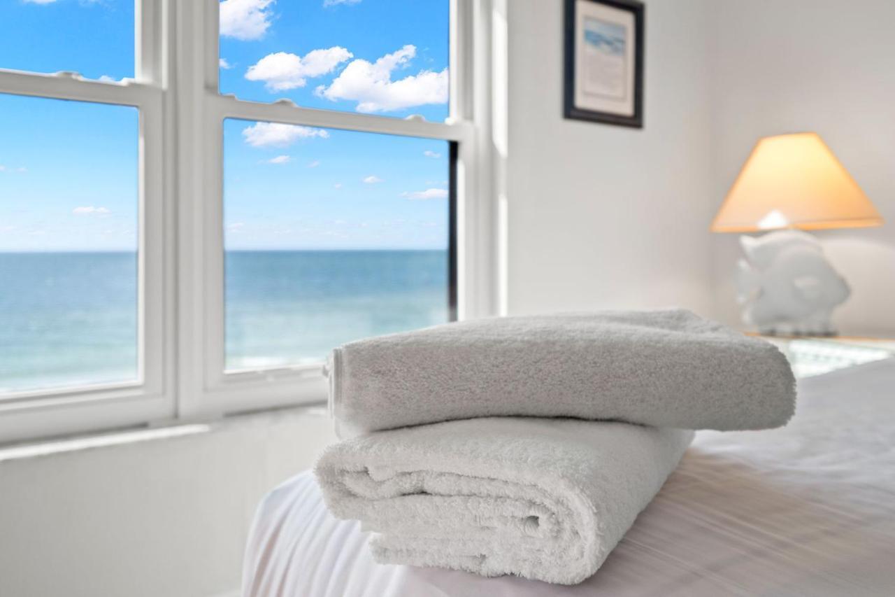 Reflections On The Gulf #503 Beachfront With Pool And Hot Tub