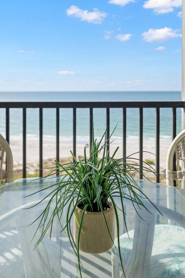 Reflections On The Gulf #503 Beachfront With Pool And Hot Tub Holiday home *