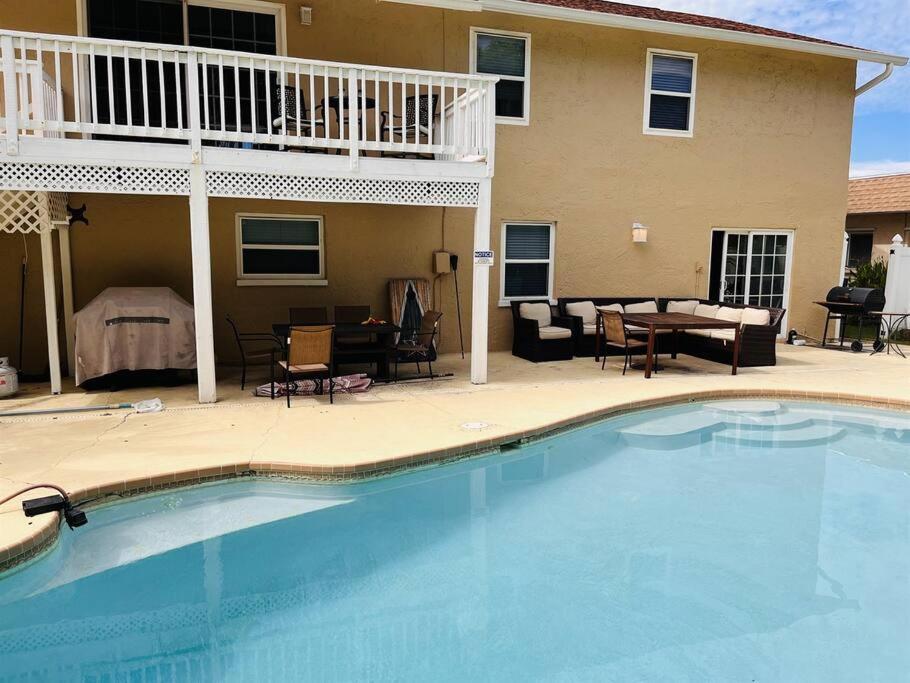 And Pool, What Do Need? Holiday home *