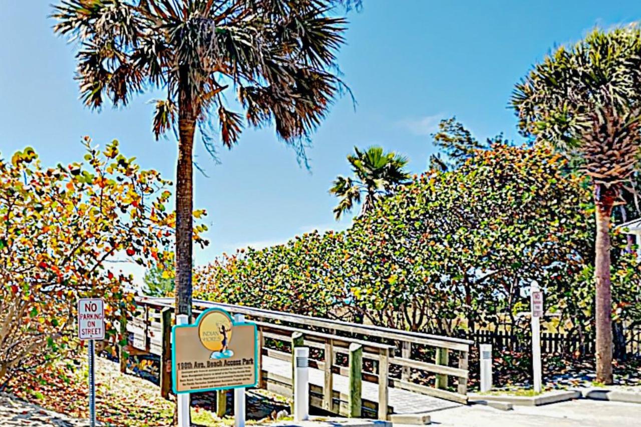 Island Time Apartment *