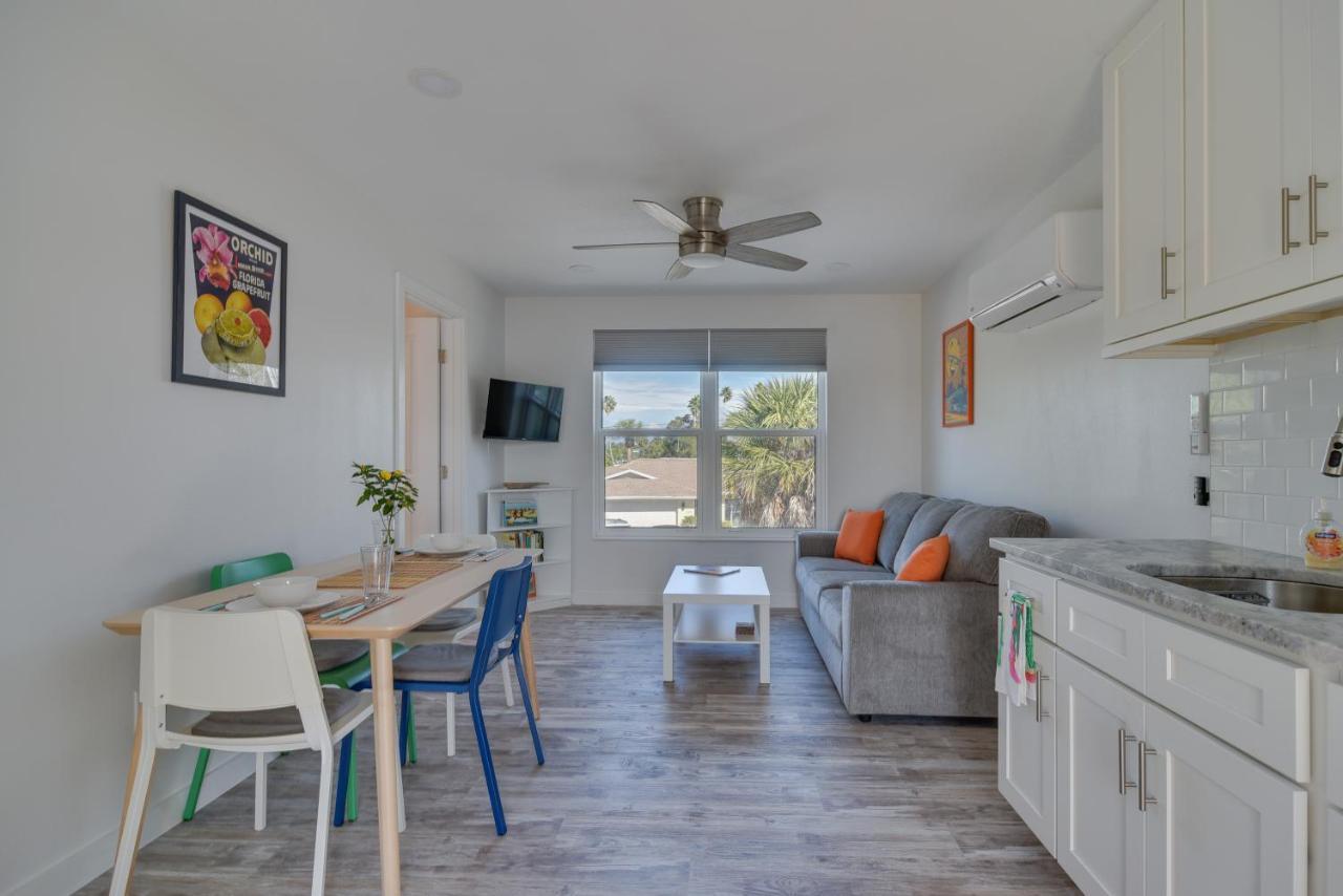 Indian Rocks Getaway With Balcony And Bay View! * Clearwater Beach