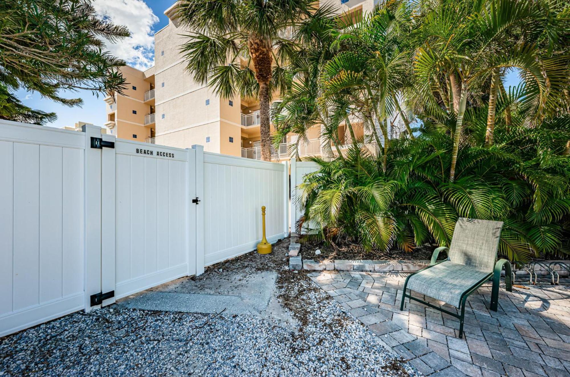 Blue Water Beachside 6 * Clearwater Beach