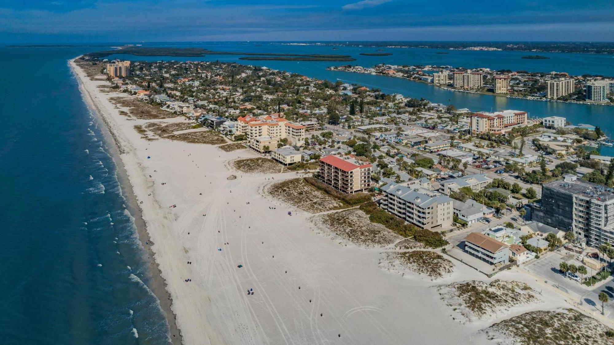 Holiday home Of - Unit A13 Clearwater Beach