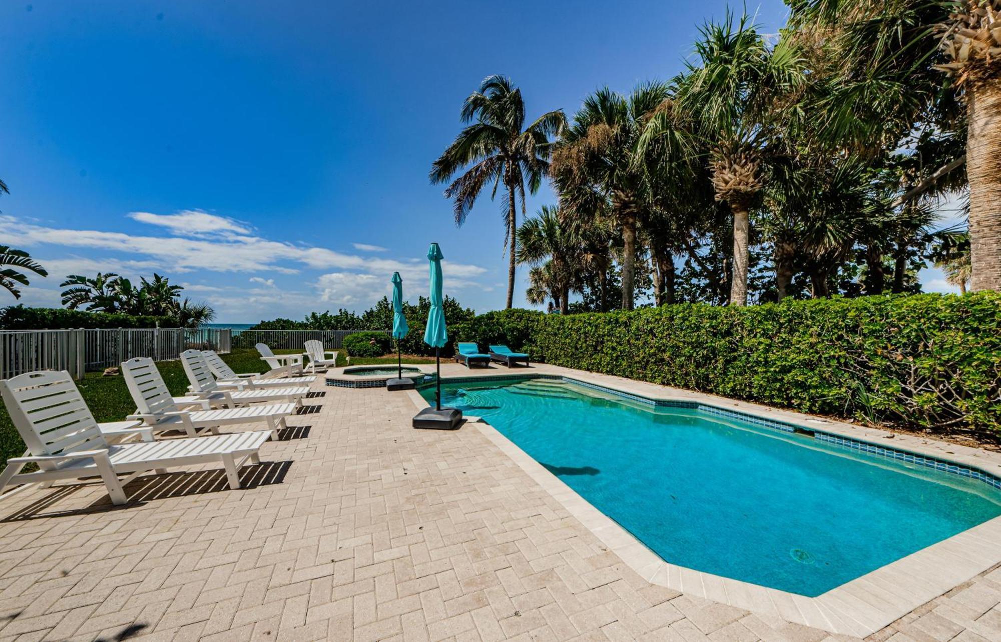 Exclusive Aqua Escape Holiday home Clearwater Beach