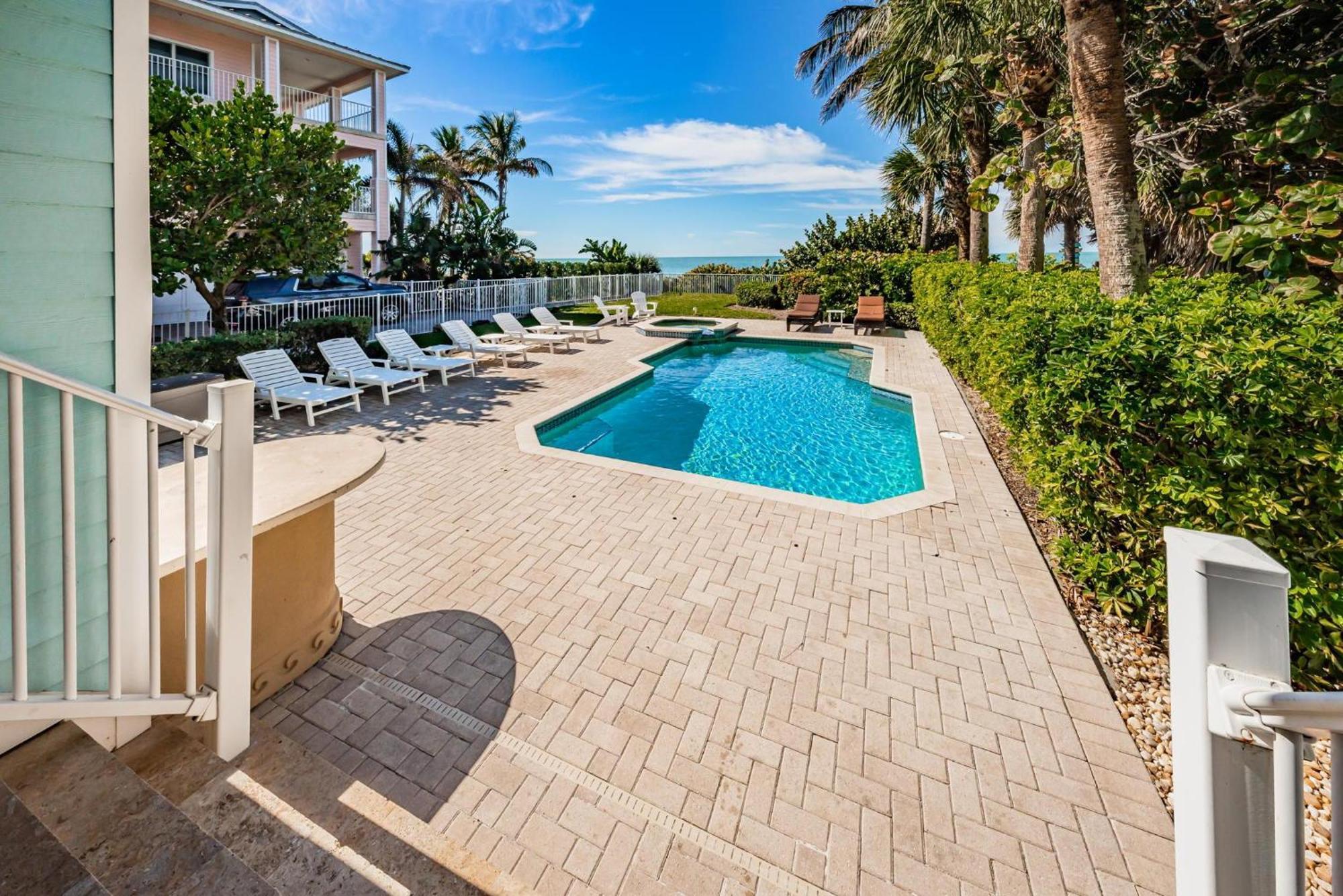 Exclusive Aqua Escape Holiday home