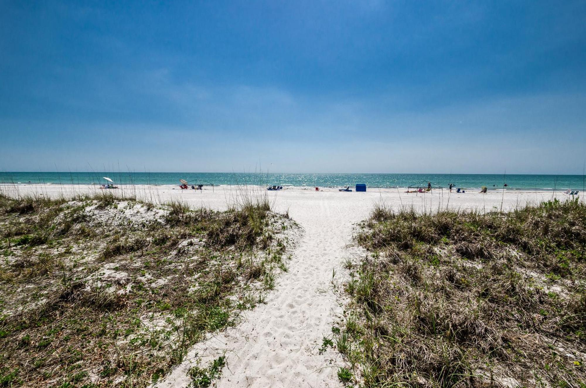 The Rose Aparthotel Clearwater Beach