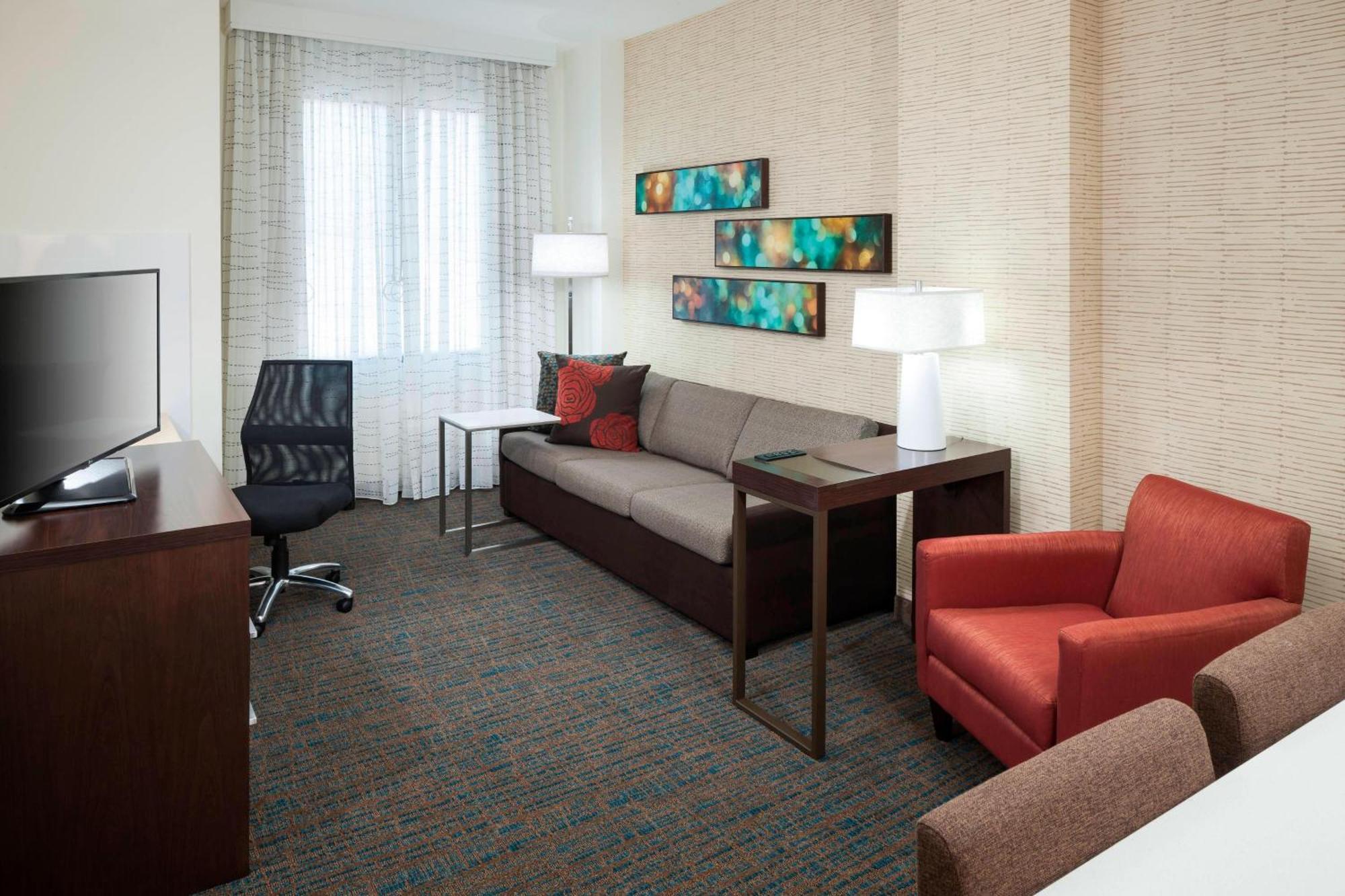 By Marriott Clearwater 3*
