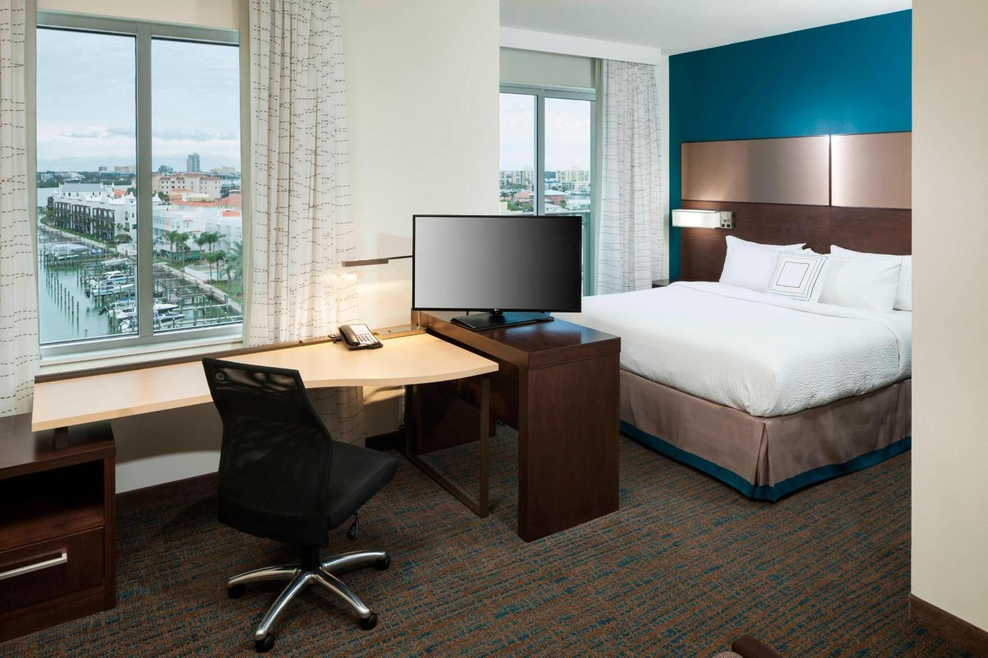 By Marriott Clearwater Hotel Clearwater Beach