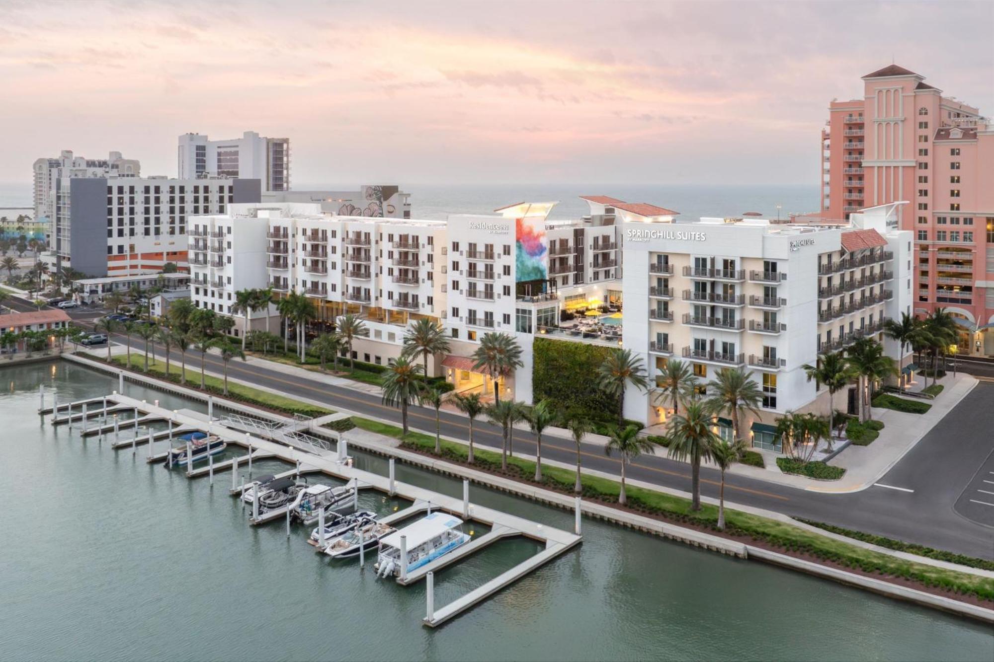 By Marriott Clearwater Hotel Clearwater Beach