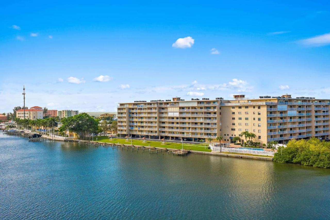 Bayfront Bliss Water View At Bay Shores Holiday home