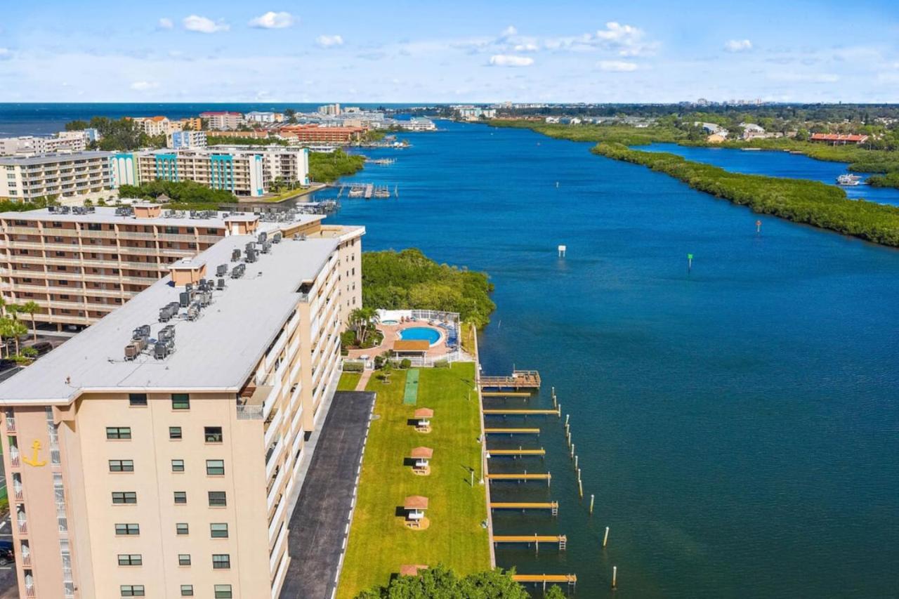 Bayfront Bliss Water View At Bay Shores Holiday home Clearwater Beach