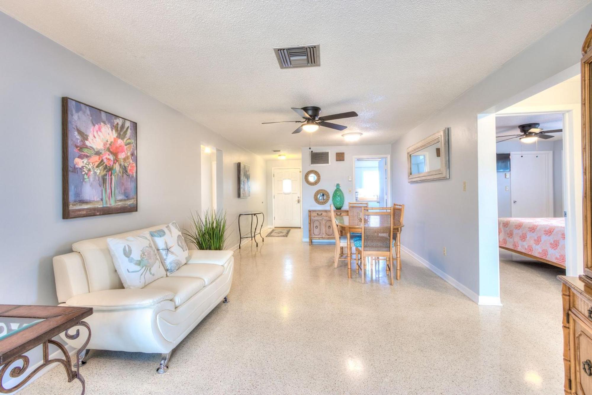 Gulf Breeze - Gulf Front Monthly Clearwater Beach