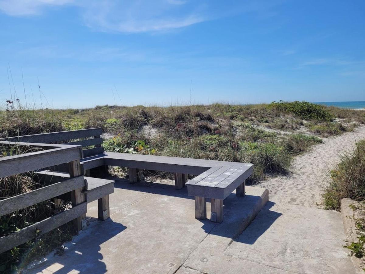 236e Beautiful That Sleeps 6 Apartment Clearwater Beach
