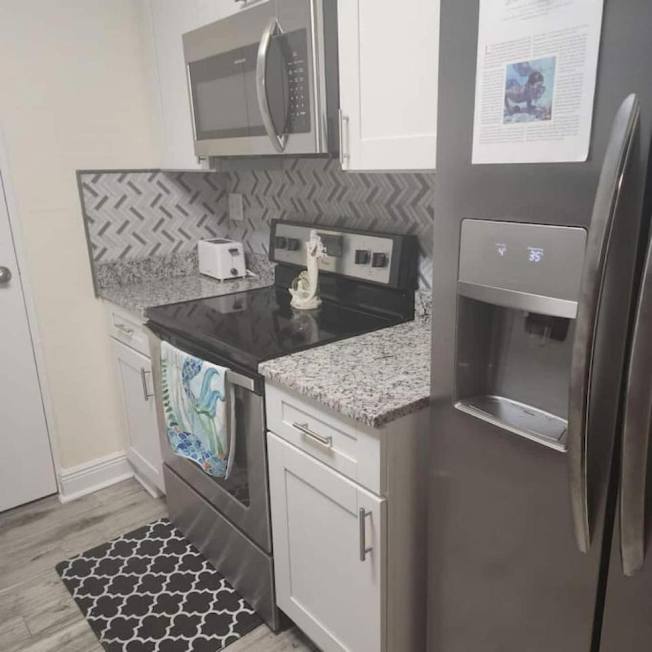 Apartment 236e Beautiful That Sleeps 6 *