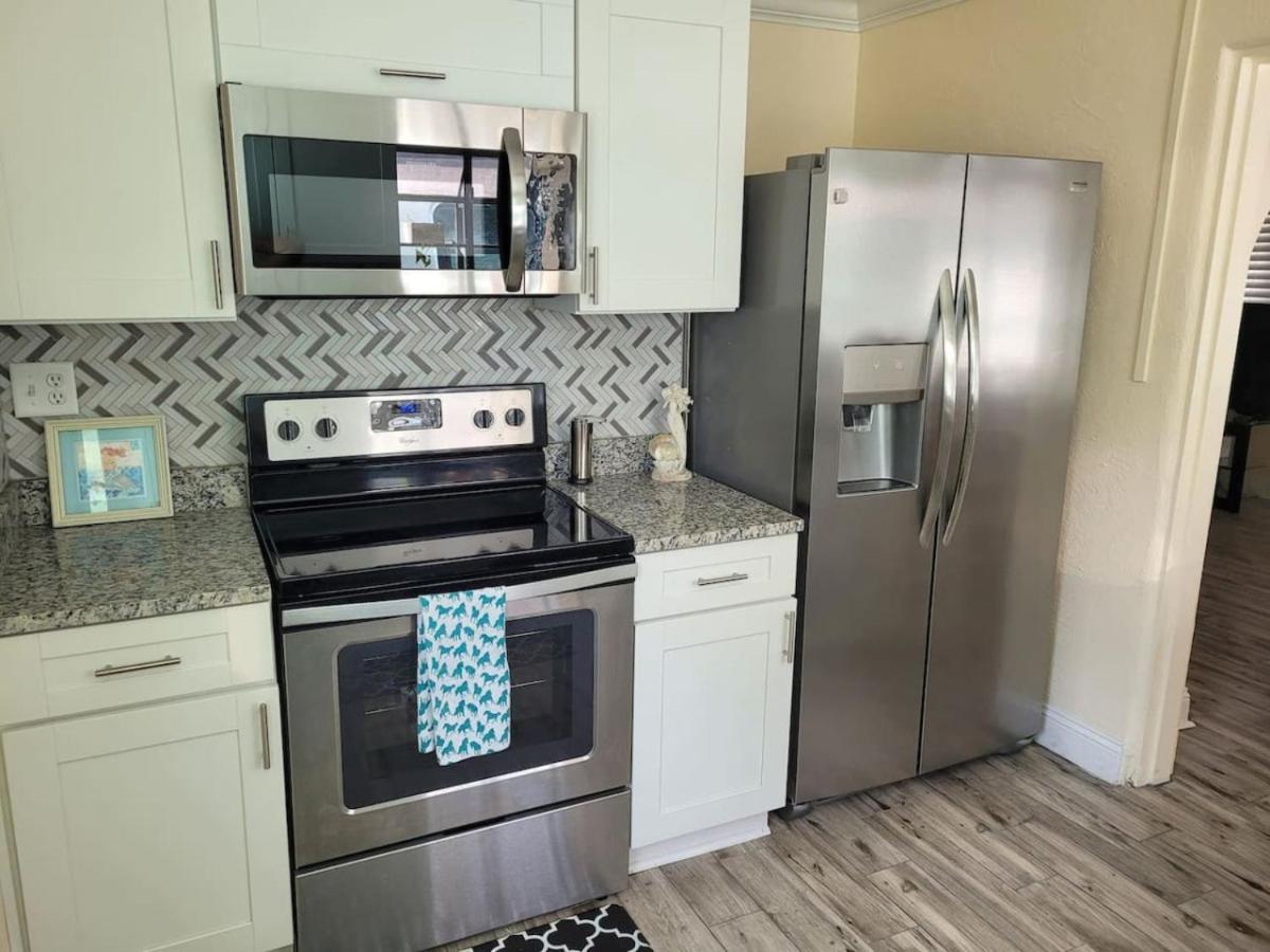 236e Beautiful That Sleeps 6 Apartment *
