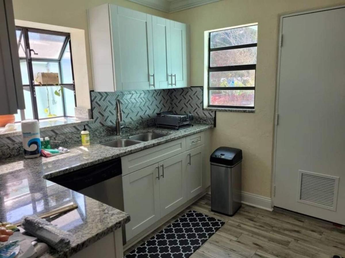 236e Beautiful That Sleeps 6 Apartment