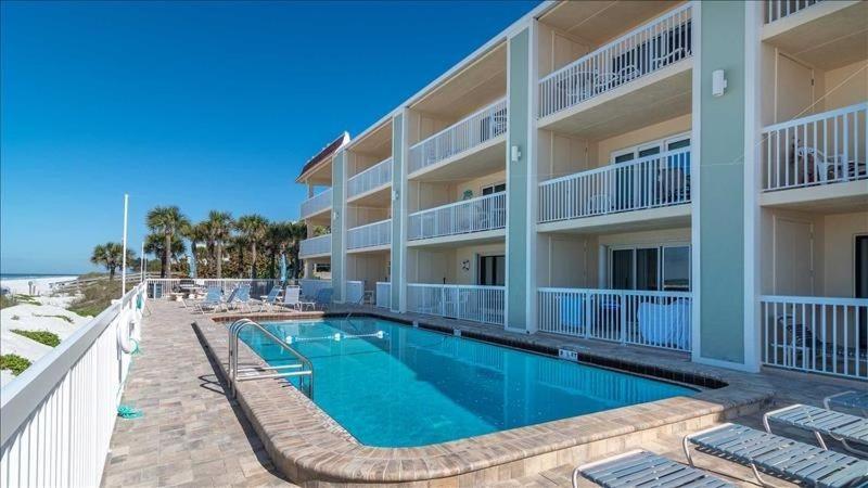Fifty Gulfside Aparthotel *