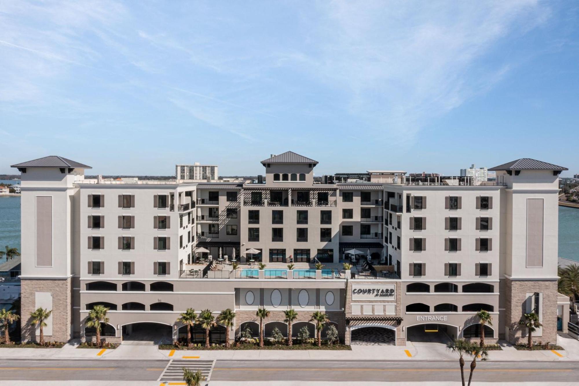 Hotel Courtyard By Marriott Clearwater Clearwater Beach