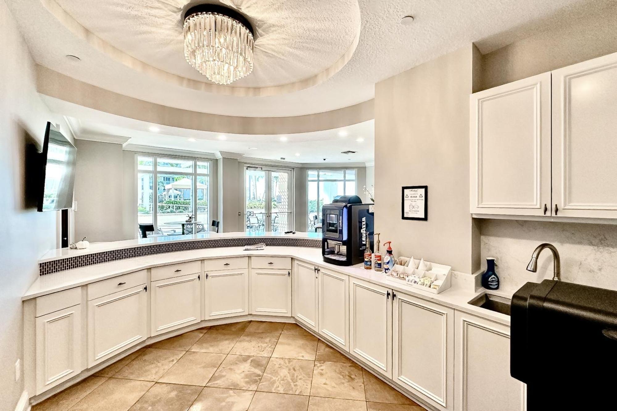 Sandpearl Residences 606