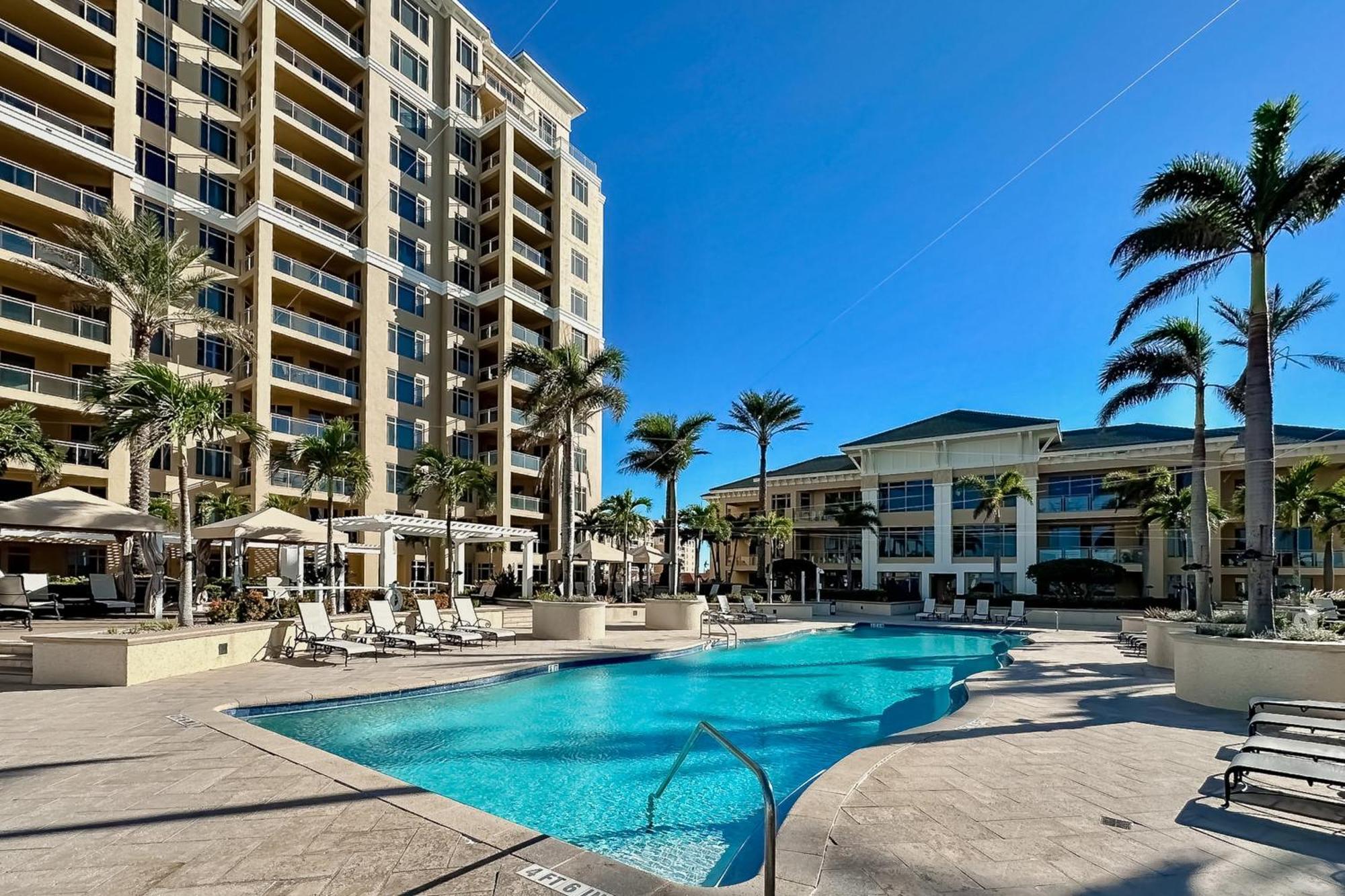 Apartment Sandpearl Residences 606 *