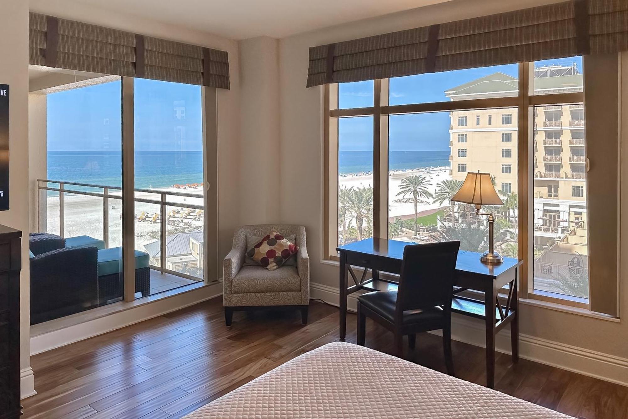 Apartment Sandpearl Residences 606 *