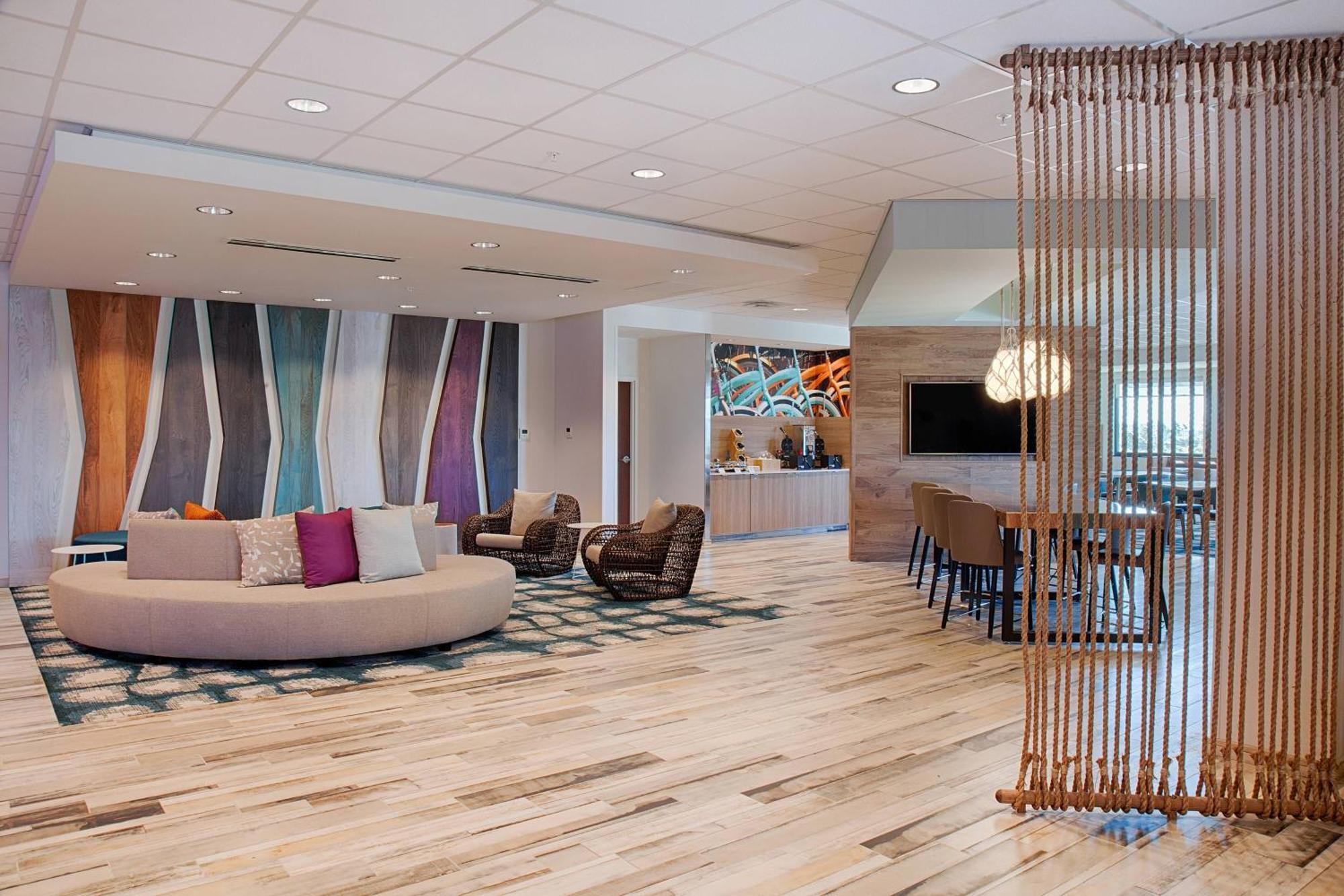 Fairfield & By Marriott Clearwater 3*