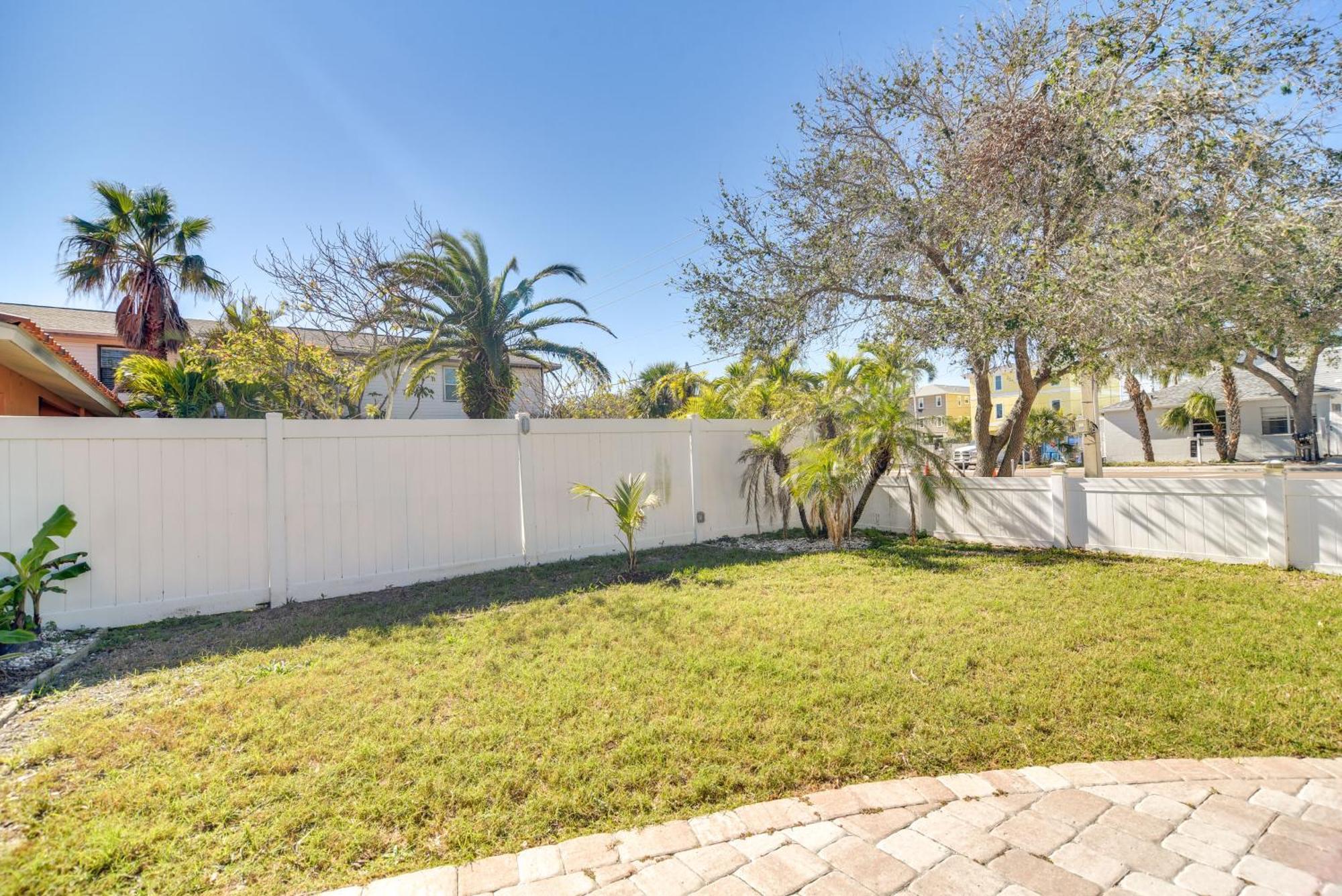 Florida Unit Steps From Indian Rocks Access!