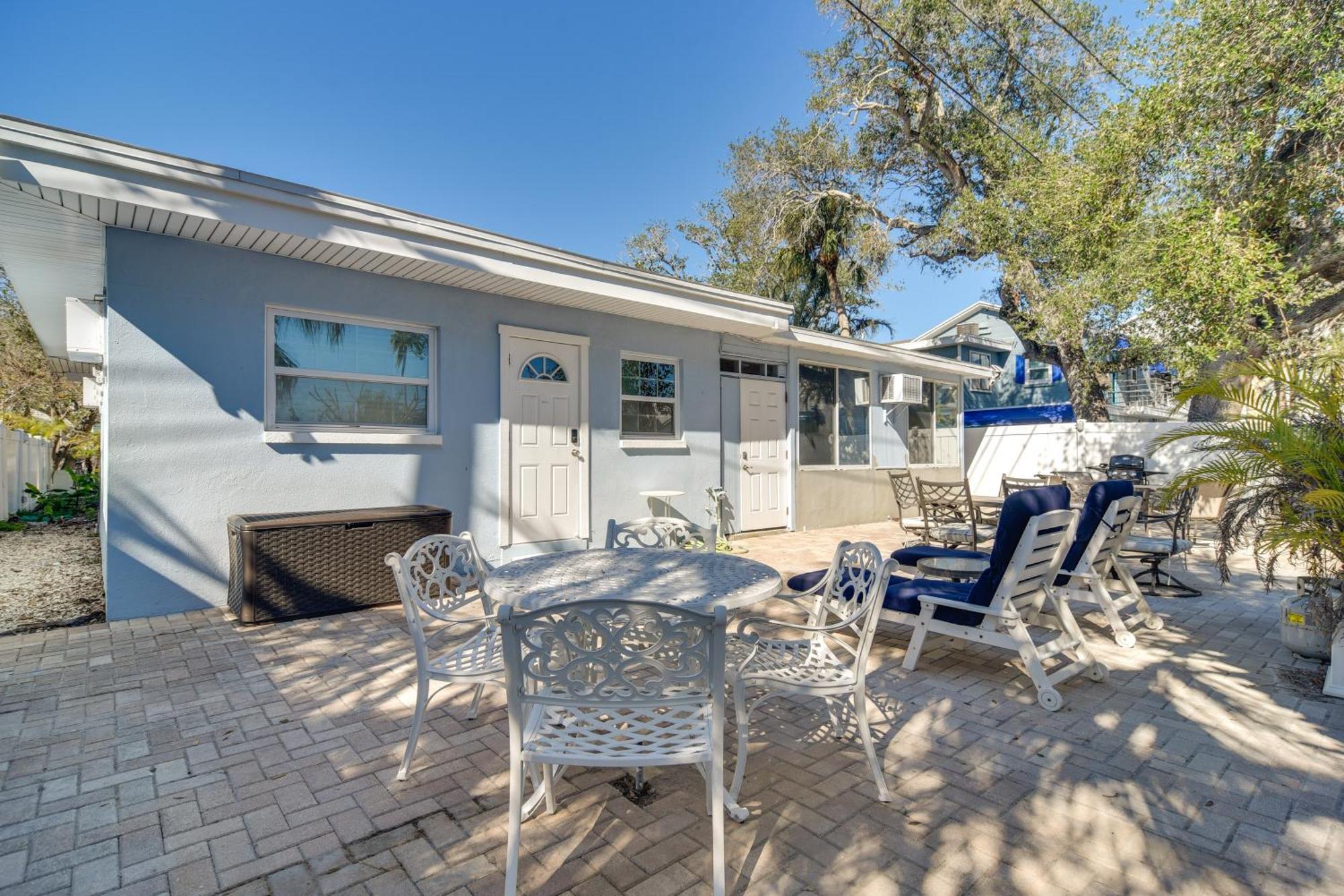 Florida Unit Steps From Indian Rocks Access! Clearwater Beach