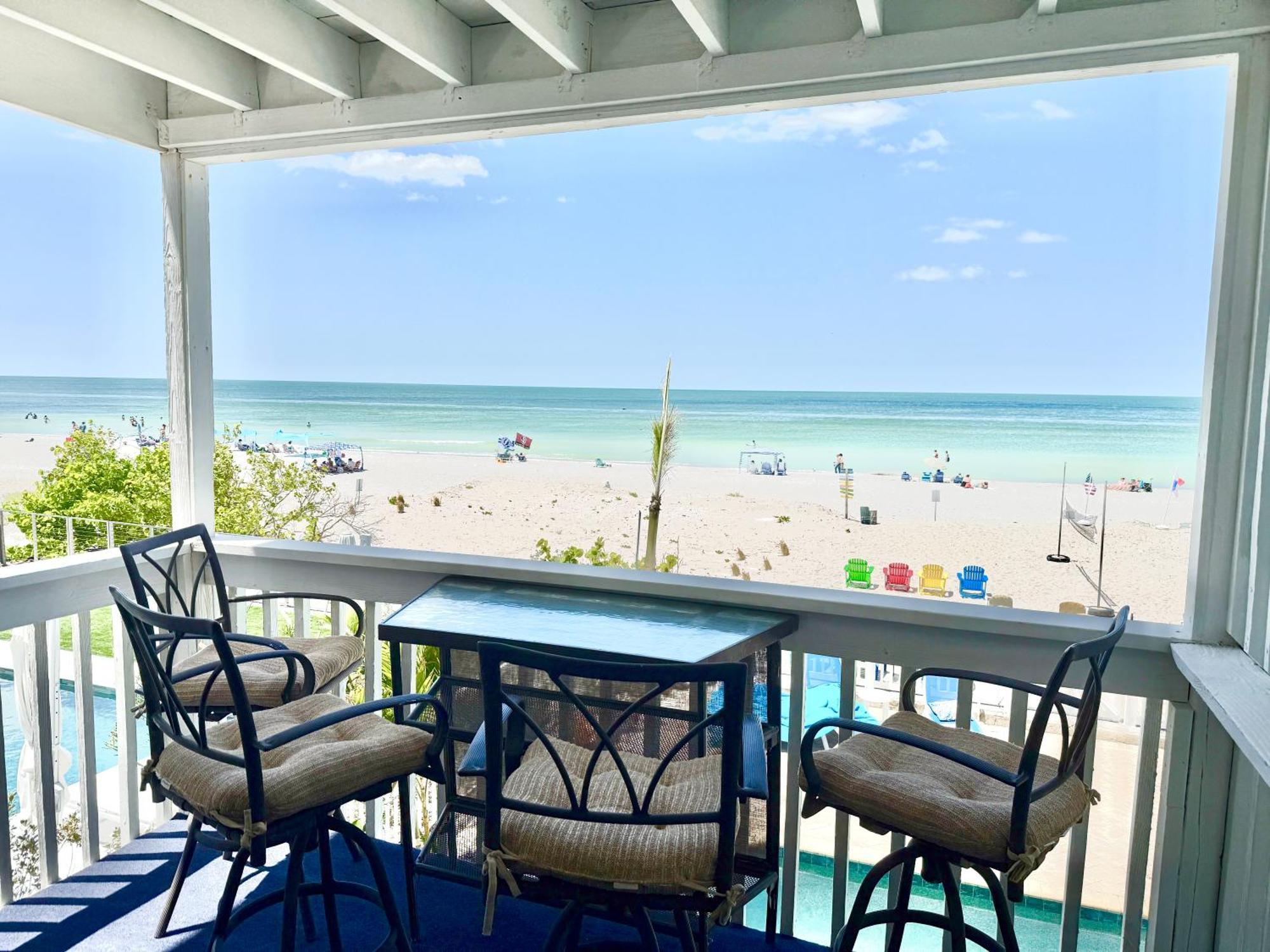 Villa Beachfront Bliss Clearwater Beach