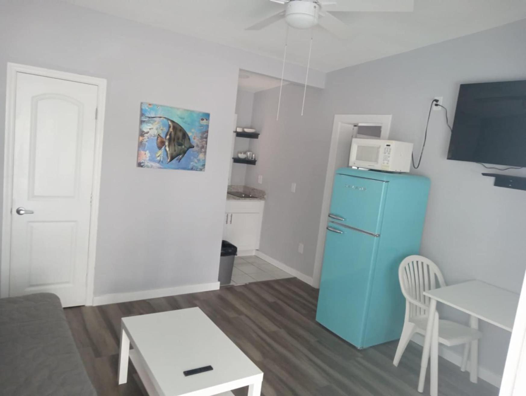 Tropical Sky Ranch Motel Clearwater Beach