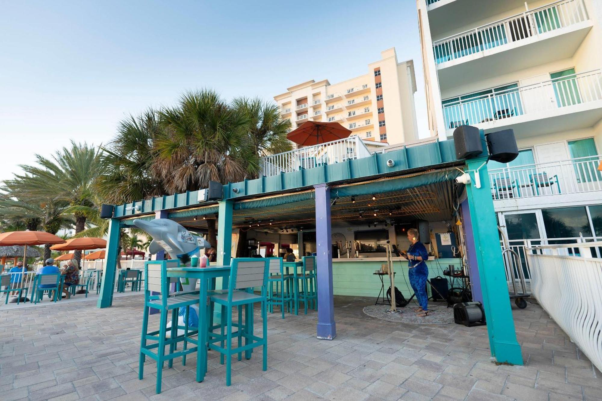 Dolphin Sands Clearwater Beach, Ascend Collection
