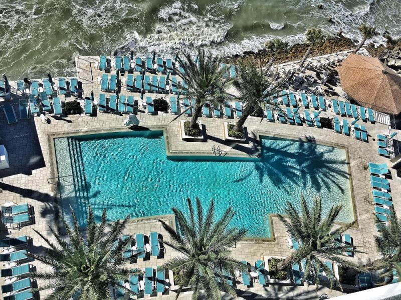 Opal Sands Clearwater Beach