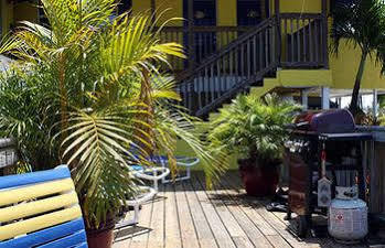 Motel Barefoot Bay 2*