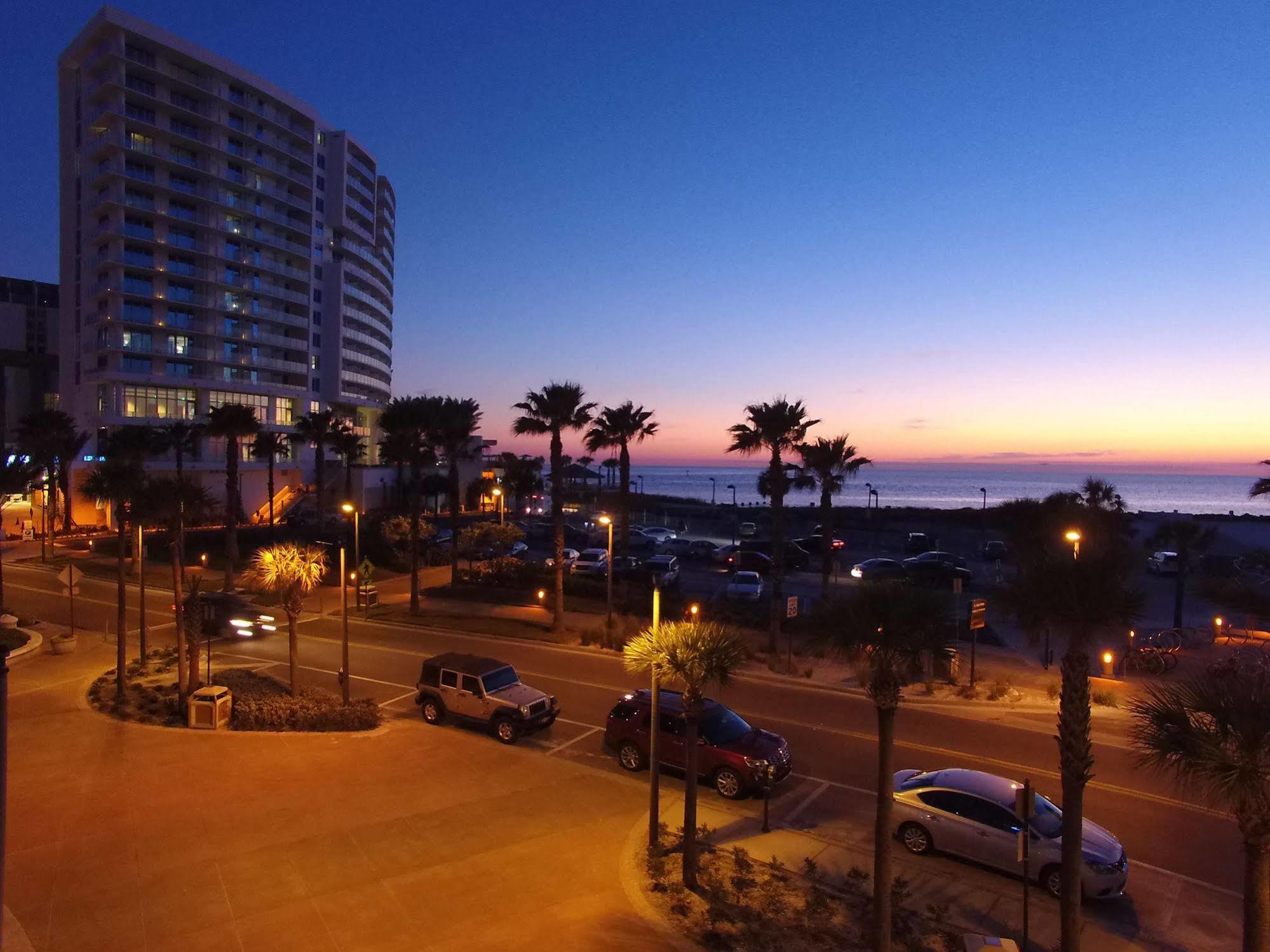 Hotel Seaside & 3*