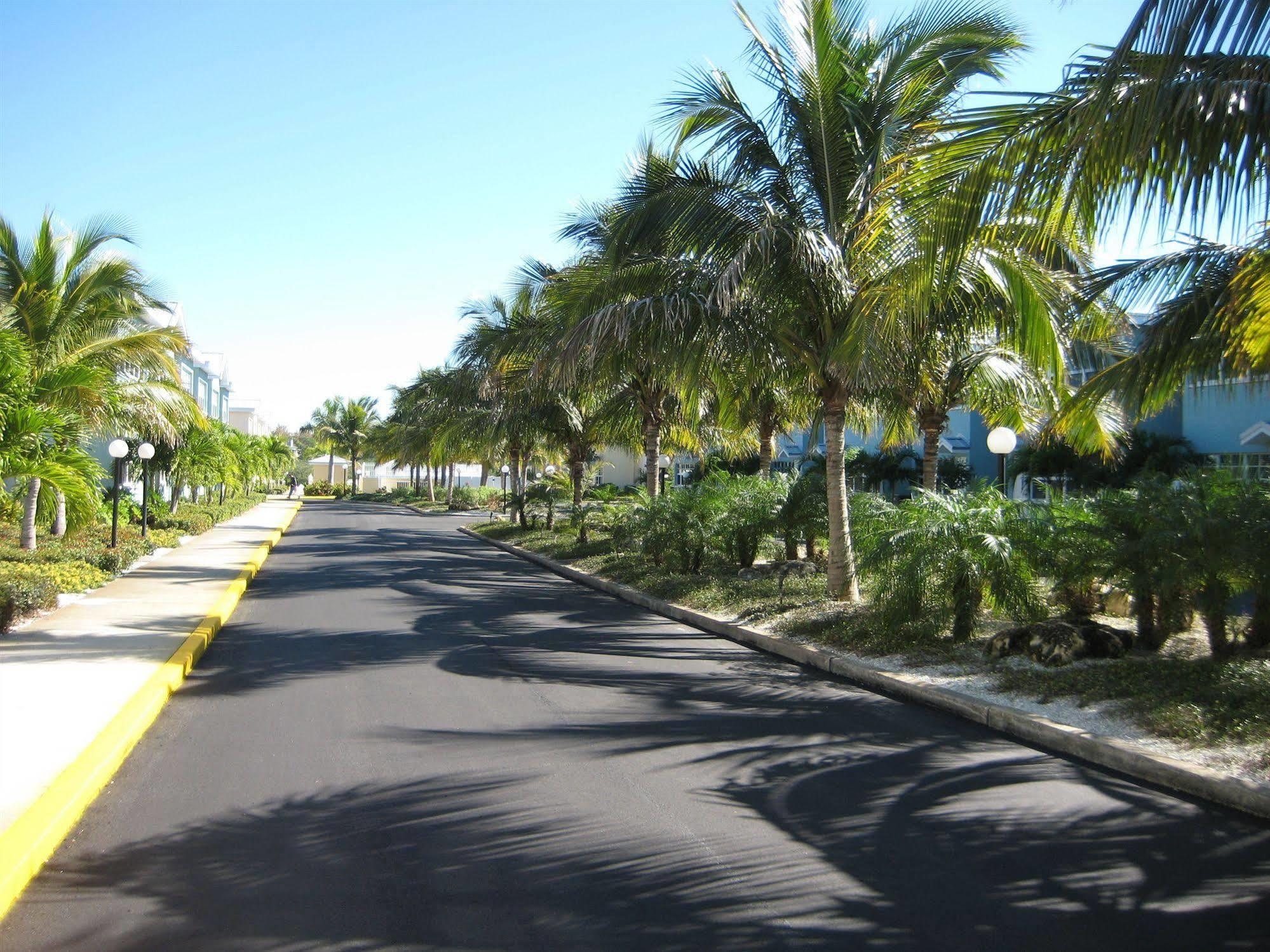 Barefoot Resort Clearwater Beach