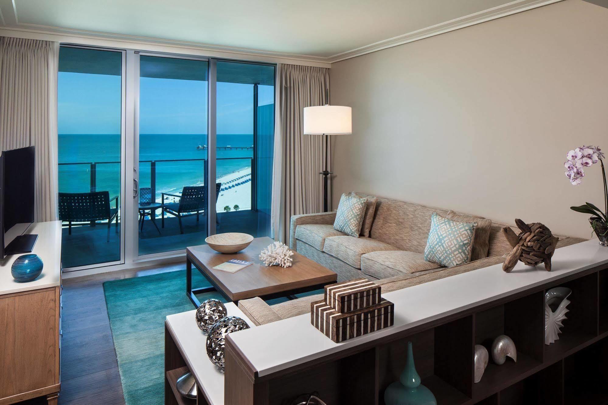 Opal Sands Resort 4*