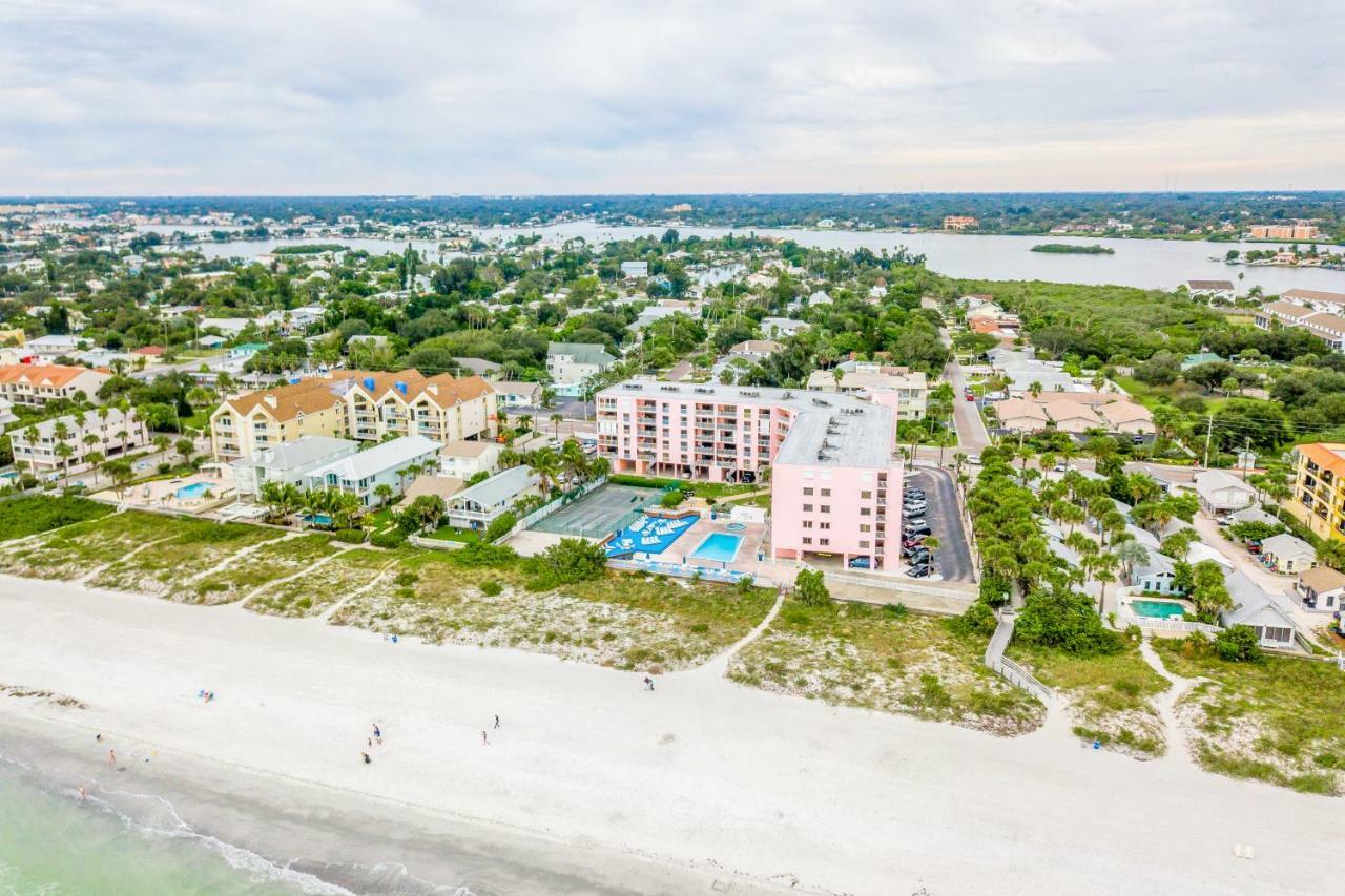Apartment Reef Club 304 Clearwater Beach