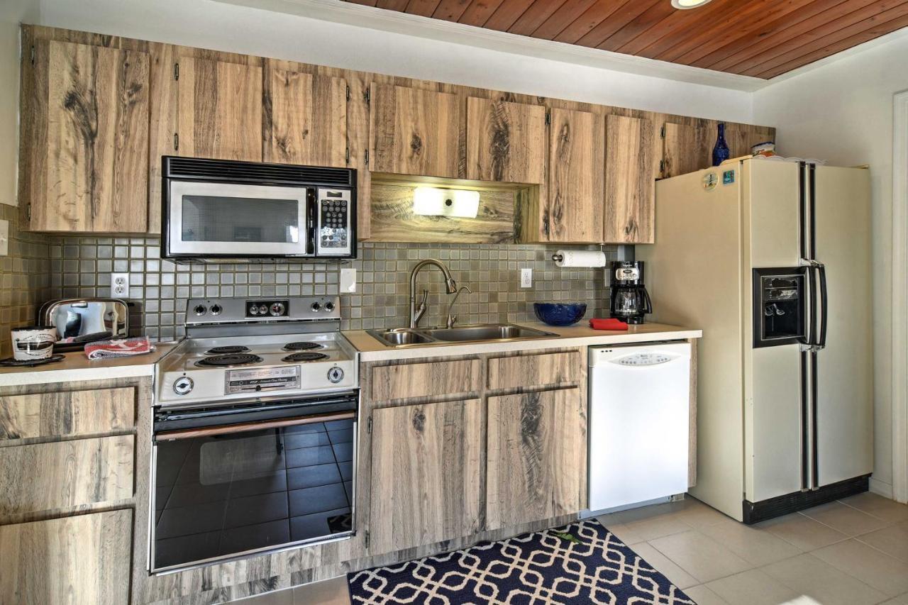 Indian Shores With - Steps To Beach!