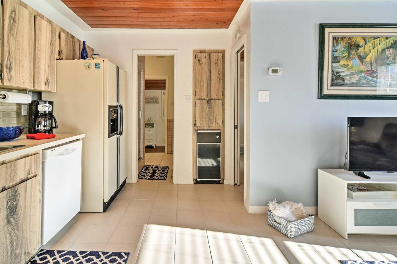 Indian Shores With - Steps To Beach! * Clearwater Beach