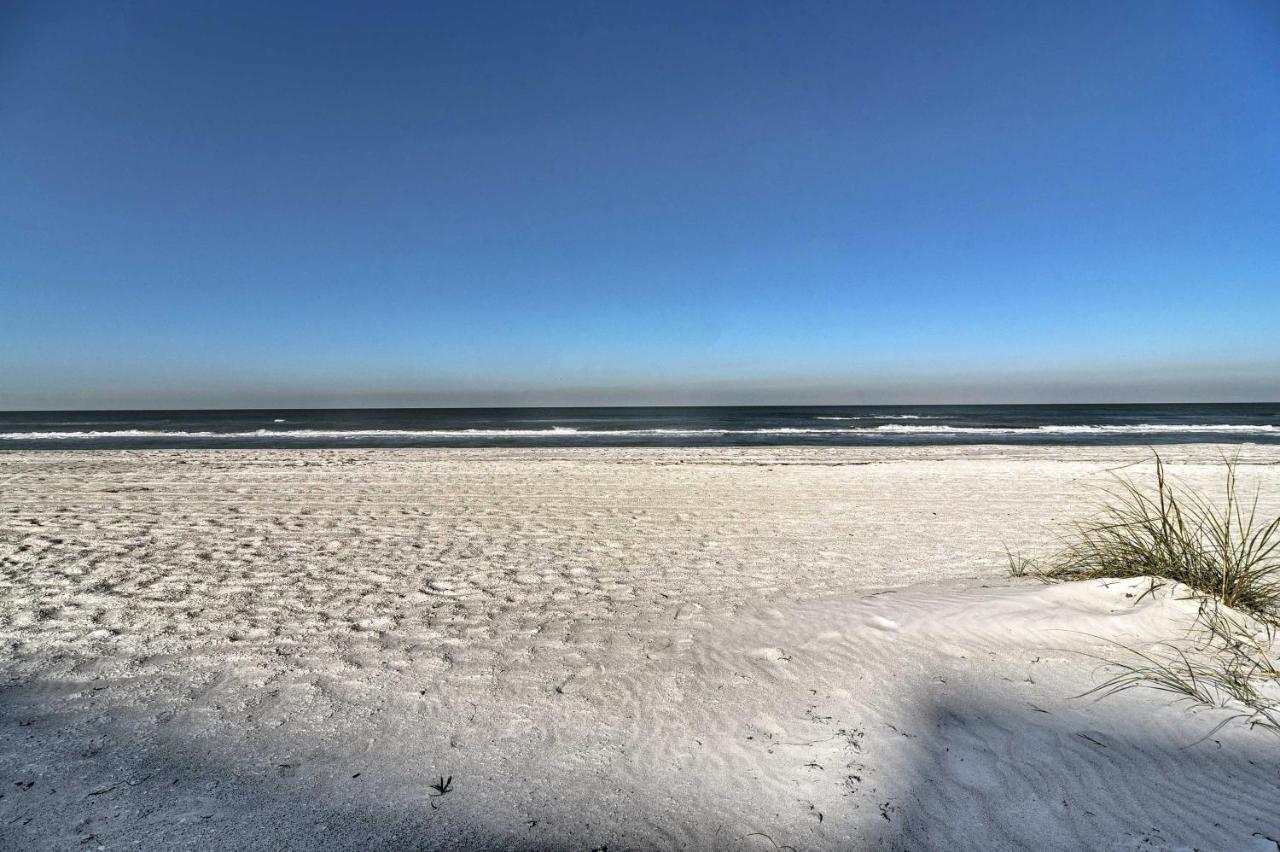 Indian Shores With - Steps To Beach! *